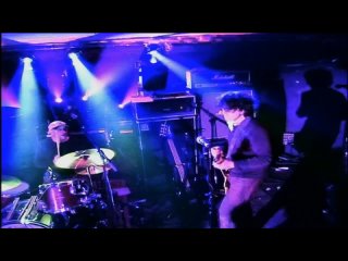 Dinosaur Jr. – Kracked • Live In The Middle East