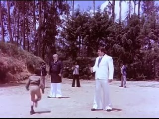 Дважды два – пять (Индия, 1980) мюзикл, боевик, драма, мелодрама, комедия