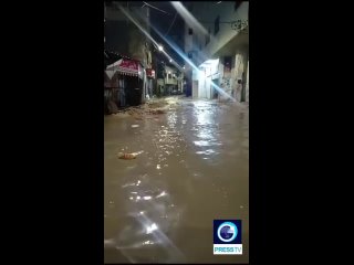 Innondations dans les rues du camp de réfugiés de Jénine, en Cisjordanie