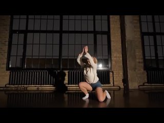 stefaniya-andrianova-choreography-i-pomni-imya-svoe-snitsya-na-stixi-r_().mp4