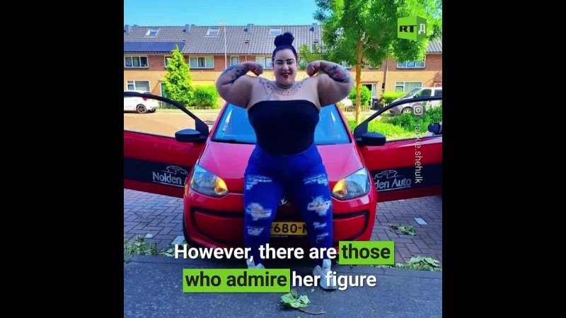 A she-hulk from the Netherlands seems unreal with her huge muscles. Jackie Korrn is a dedicated kickboxer who spends at least 3