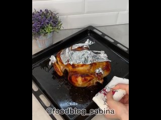 КУРИЦА ФАРШИРОВАННАЯ РИСОМ И СУХОФРУКТАМИ И ЗАПЕЧЁННАЯ В АПЕЛЬСИНОВО-МЕДОВОЙ ГЛАЗУРИ🤤👍🏻