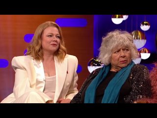 .: S31, E06  Sarah Snook, Boy George, Greta Lee, Miriam Margolyes, CMAT (BBC iPlayer 2023 UK)(ENG/SUB ENG)