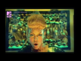 Christina Milian - Dip It Low (MTV 00s) Hits on Shuffle!