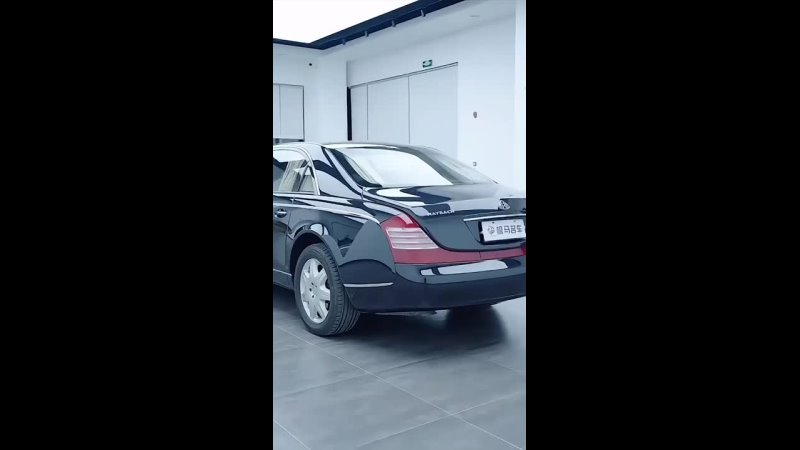 Fanatic Mercedes-Benz AMG