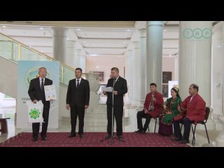 В Туркменистане наградили победителей конкурса в честь 300-летия Махтумкули