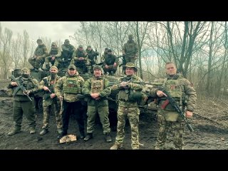 Бойцы батальона Шаймуратова поздравляют Радия Хабирова с юбилеем