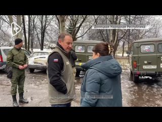 Единая Россия привезла бытовую технику в ПВР в Енакиево