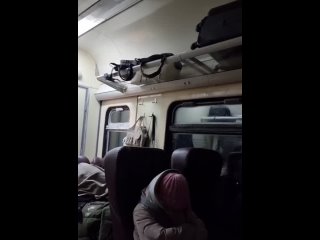 Пассажиры поезда Самара - Петербург ехали в сидячем вагоне без отопления в -30.