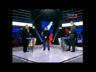 -Жириновский наплевал на Пугачеву. Он уже тогда всё знал!-(1080p).mp4