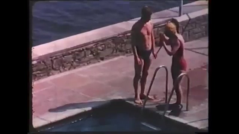 Old Vintage Scuba frogwoman Movie