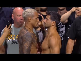 Чарльз Оливейра и Бенил Дариуш (UFC 289)