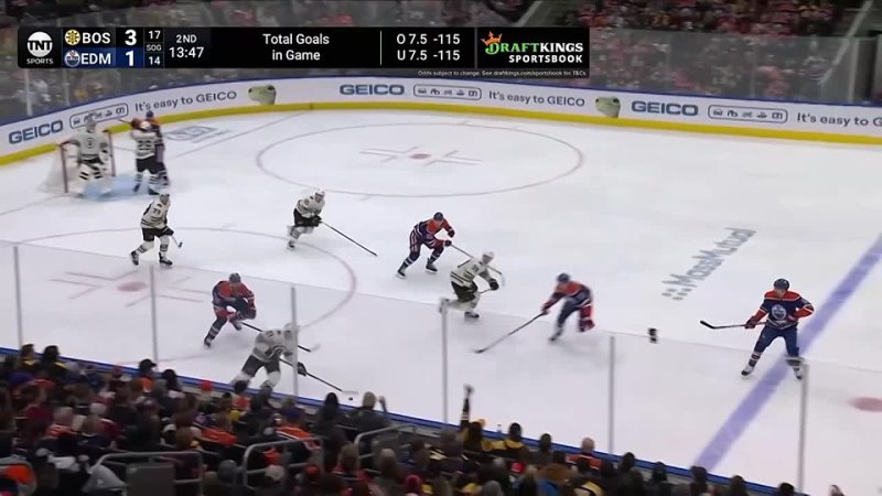 Corey Perry Drops The Gloves With Parker Wotherspoon 22022024121252 MPEG