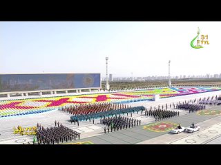 Парад в Ашхабаде по случаю 31-й годовщины независимости Туркменистана