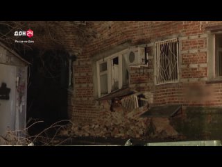 Обрушение подъезда в аварийном доме на улице Нариманова в Ростове-на-Дону