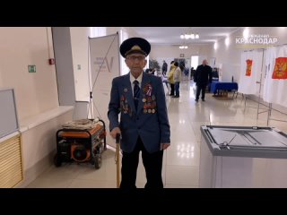 97-летний участник ВОВ прочитал стих на выборах