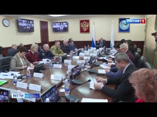 Глава Олег Хорохордин провел заседание антинаркотической комиссии региона
