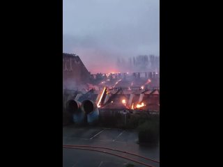 Огненное видео из Франции: там дотла сгорела арена баскетбольного клуба «Гравлин-Дюнкерк»