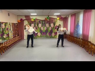 МДОУ «Детский сад №4» Номинация “Танец“