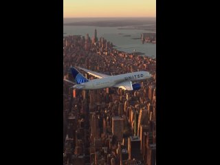 Ultraflightsimmer United 787-8 Low Approach into Newark Airport over New York City Manhattan Microsoft Flight SimulatorBoeing