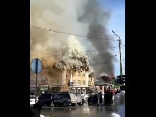 🔥В Пензенской области произошел крупный пожар в торговом центре «Мост»

Предварительно, погибших нет.