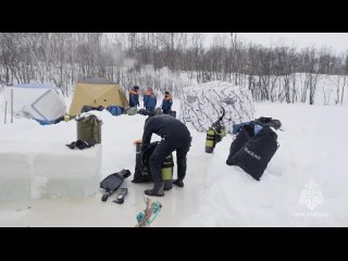 Погружения до 60 метров отработали водолазы МЧС России на Камчатке