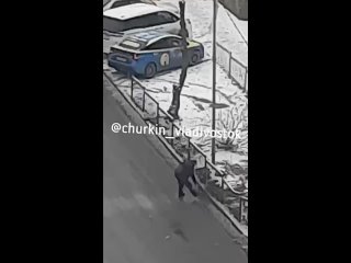 Очередная драка между пешеходом и водителем произошла во Владивостоке в райке Чуркина