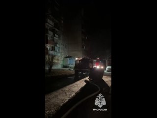 15 человек спасли сотрудники МЧС России на пожаре в Ясиноватой