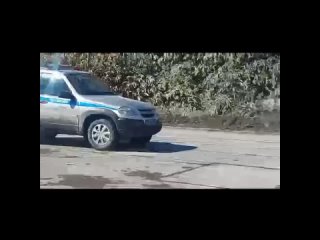 В Сахалинской области полицейские через громкоговорители оповещают граждан о действиях мошенников