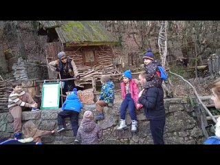 “Как сказочные герои зимой на Поляне грелись“