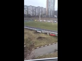 От подписчика из Белгорода:

«Ударили по стадиону школы, в которой я работаю, в школе разбиты стекла, на стадионе есть пострадав