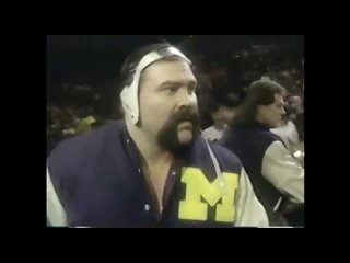 1993 02 21 The Steiner Brothers vs. Gary Key  Larry Ludden