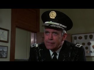 Полицейская академия 2. Их первое задание (1985) комедия