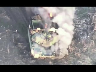 В зоне военных действий было зафиксировано видео уничтожения американского танка Abrams.