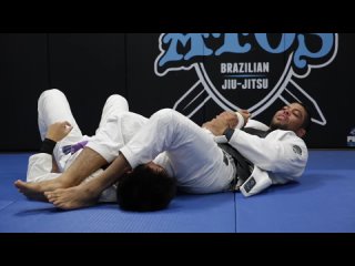 Atos Online Gi - Submissions - Offense - catching the arm bar using the kimura trap