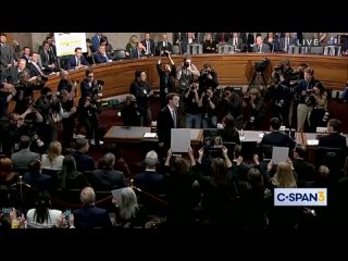 Mark Zuckerberg stands up and apologizes during Senate hearing when confronted with people whose children were harmed by social