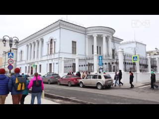 Губернатор Нижегородской области Глеб Никитин провел в НГХМ урок для школьников из Волгограда