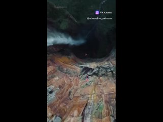 Прыжок с самого высокого водопада Анхель
