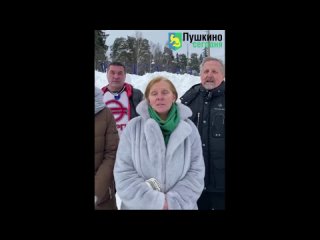 Жители Звягино обратились к властям по ситуации на катке “Футболка“