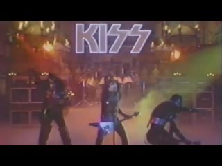 ツ KISS - Detroit Rock City (1976)