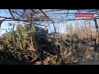 Орлан-10 снял на видео попадание Гиацинта-С в укрытие боевиковНа кадрах удар по объекту, в котором скрывались боевики.