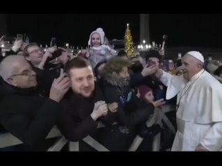 Глумление украинцев над папой Римским Франциском в ответку на его предложение поднять белый флаг