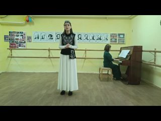 Ⓜ️ Финалистка детского вокального конкурса «Йырланъыз, балалар!» — Гульджан Ниметуллаева