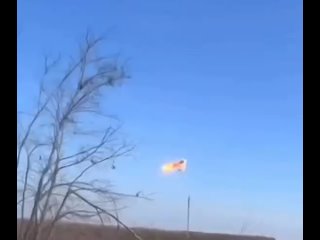 🇷🇺🇺🇦 А вот и видео уничтожения украинского истребителя МиГ-29 под Покровском (Красноармейском): борт был сбит 8 марта, пилотиров