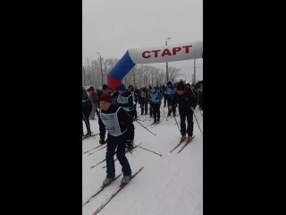 Корпоративный спортивный праздник “Лыжня здоровья. Всей семьёй“ прошел на лыжном стадионе в парке “Дружба“