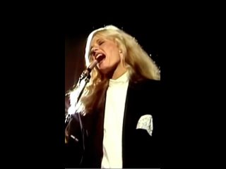 🎶 Kim Carnes - Bette Davis Eyes (1981)