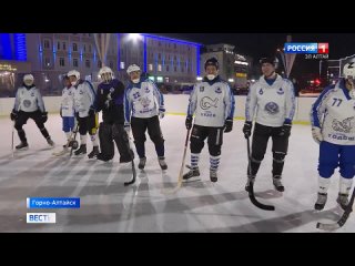 Товарищеский матч на льду Тошто: девочки республики сразились с представителями власти