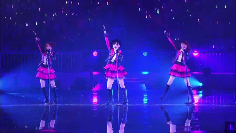 Cross - AKB48 Group Rinji Soukai ~Shiro Kuro Tsukeyou Janai Ka!~ AKB48 Group Concert Disc 1