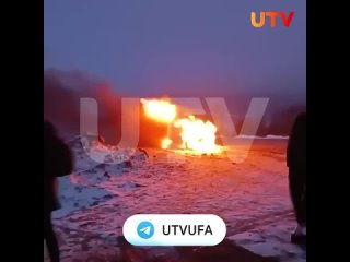 В Челябинской области сгорел ехавший в Уфу микроавтобус