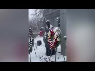 В Ереване вандал осквернил памятник детям блокадного Ленинграда
